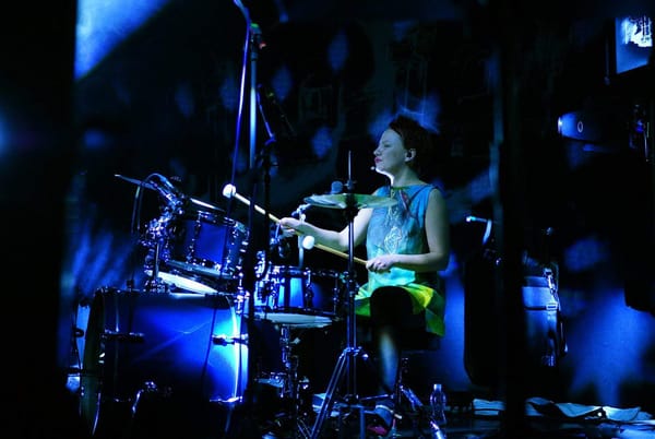 Svoboda není zadarmo. Milli Janatková o ceně autenticity, tvorby a odvaze říct si o pomoc